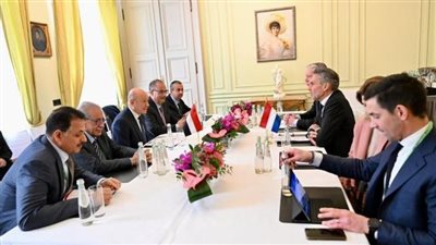 منها جرائم مليشيات الحوثي.. ما هي أبرز الملفات التي ناقشها المجلس الرئاسي اليمني مع المسؤولين الأوروبيين والأمريكيين؟