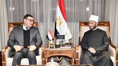 وزير الأوقاف يستقبل وزير الإسكان.. لبحث أوجه التعاون المشترك