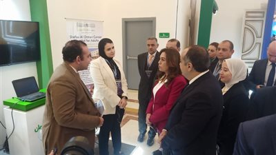 وزيرة التنمية المحلية تزور الجناح الخاص بـ شفاء الأورمان في الدورة التدريبية للكوادر الأفريقية