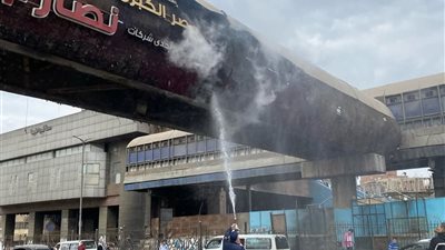 نشوب حريق بكوبري المؤسسة بشبرا الخيمة 