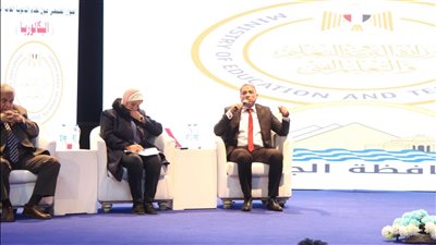 مديرية التربية والتعليم بالجيزة تطلق أولى جلسات الحوار المجتمعي حول 