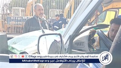 إصابة 7 أشخاص إثر تصادم سيارتين بـ 