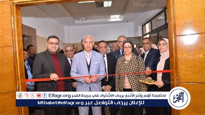 فنون جميلة أسيوط تُنظم معرضًا فنيًا بمعهد تكنولوجيا المعلومات بالجامعة