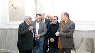 رئيس جامعة المنصورة يفتتح تجديدات نادي أعضاء هيئة التدريس بالجامعة