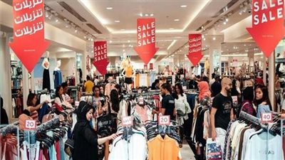 تخفيضات هائلة في الأوكازيون الشتوي 2025.. الملابس الجاهزة تتصدر المشهد
