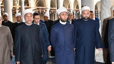 وزير الأوقاف يتفقد مسجد عمرو بن العاص استعدادًا لشهر رمضان