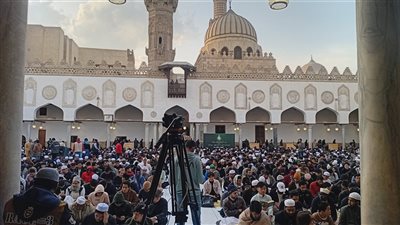 لليوم الرابع على التوالي.. الأزهر يحتضن آلاف الطلاب الوافدين والمصريين المغتربين