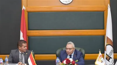  بحوث الاسكان يدرس تفعيل الكود المصري لحماية المنشآت الصناعية والتخزينية من أخطار الحريق