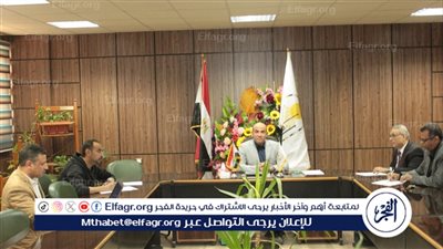 تفاصيل اجتماع مركز تسويق الخدمات الجامعية بجامعة أسيوط اليوم 