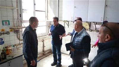 “عبدالغفار” يتفقد مبنى المعامل المركزية لوزارة الصحة بعد الحريق