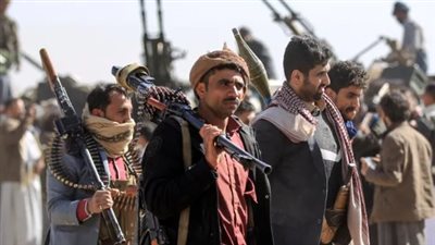 كيف عززت العزلة السياسية لميليشيات الحوثي