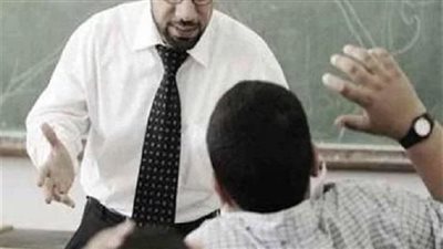 «قال له اعملها على نفسك».. معلم يعتدي على طالب بالغربية| القصة الكاملة