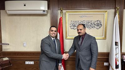 تكريم وكيل النائب العام نجيب محفوظ تقديرًا لجهوده في خدمة العدالة