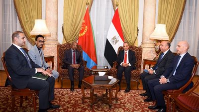 وزير الخارجية والهجرة يستقبل نظيره الإريتري