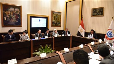 وزير الصحة يعقد اجتماعا بشأن مشروع إنشاء شبكة وطنية متكاملة للباثولوجيا الرقمية