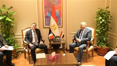 الخط السادس للمترو والمونوريل.. تعزيز التعاون المصري الفرنسي في مشروعات النقل والصناعة