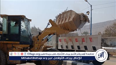 رفع 27 طن من المخلفات بمدينة الغنايم فى أسيوط 