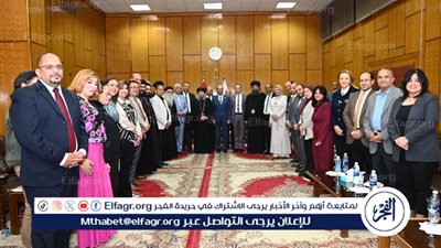 رئيس جامعة أسيوط يستقبل وفدًا من قيادات الكنائس للتهنئة بعيد الفطر المبارك
