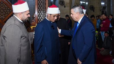 أوقاف الإسكندرية تحتفل بليلة القدر بمسجد أبي العباس المرسي