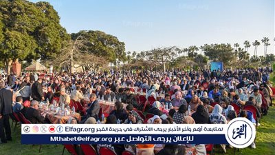 بحضور كافة أطياف المجتمع السكندري.. محافظة الإسكندرية تشارك في أكبر مائدة إفطار من نوعها لعام 2025