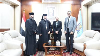 رئيس جامعة الأقصر تستقبل وفد الكنيسة الأرثوذكسية للتهنئة بعيد الفطر المبارك