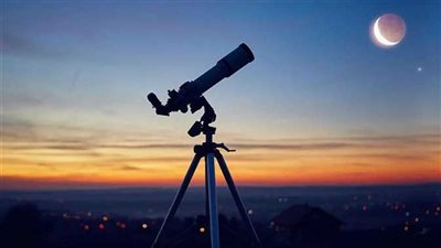 بعد تصدره التريند.. ماذا تعرف عن رؤية هلال عيد الفطر المبارك؟