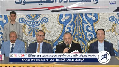 محافظ أسيوط يعقد لقاءًا جماهيريًا لأهالي مدينة أبوتيج للإستماع إليهم وتلبية متطلباتهم 