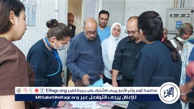 وكيل وزارة الصحة يزور مستشفيات أسيوط لتقديم التهنئة والهدايا والورود للمرضى في أول أيام عيد الفطر المبارك