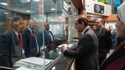 وزير المالية يتابع ميدانيًا.. تطبيق 