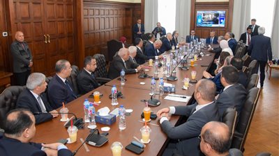 استثمار على ضفاف المتوسط.. تحركات حكومية لدفع عجلة الاقتصاد من بوابة الإسكندرية