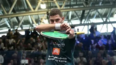 علي أبو العينين يتأهل لنهائي بطولة مانشستر للإسكواش