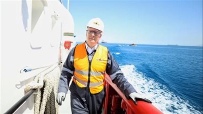 بدوي يتفقد تسهيلات الشركة العربية لأنابيب البترول 