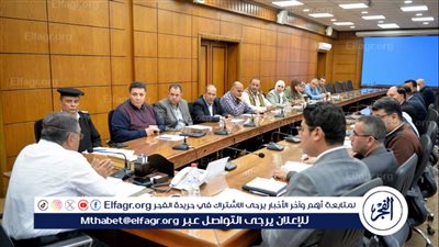 محافظ الدقهلية يعقد اجتماعا موسعا بالجهات المعنية بتنفيذ مصرف مغطي جديد لمحطة المعالجة المركزية بالمنطقة الصناعية
