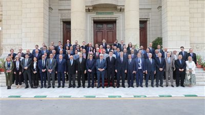 وزيرا التعليم العالي المصري والفرنسي يشهدان توقيع 42 بروتوكول تعاون بين الجامعات بالبلدين