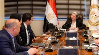 وزيرة البيئة تلتقى ممثلو مجموعة تجانس الأردنية