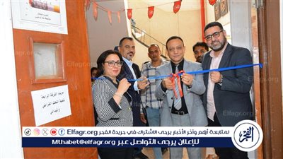 نائب رئيس جامعة أسيوط يفتتح المعرض الفني 'رولمان بلي' بكلية الفنون الجميلة