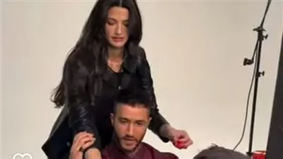 أجواء رومانسية.. أحمد مالك وتارا عماد أثناء جلسة تصوير 