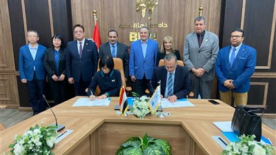 رئيس مجلس أمناء جامعة بنها الأهلية يشهد توقيع بروتوكول تعاون مع جامعة نانجنج الصينية