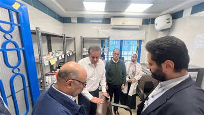 “عبدالغفار” يتفقد عددًا من المنشآت الطبية بمحافظة أسيوط