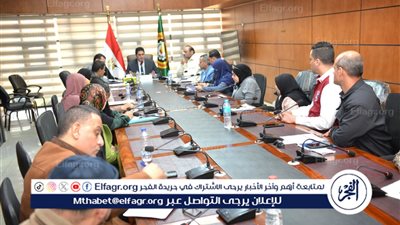 نائب محافظة الدقهلية يترأس اجتماعا لمسئولي مراكز إصدار تراخيص المحال العامة