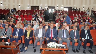 محافظ القليوبية يفتتح فعاليات المؤتمر العلمي 