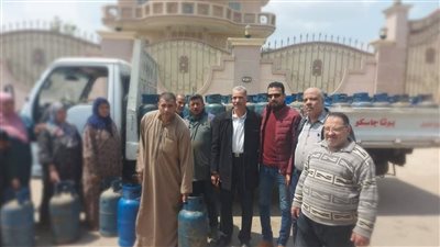 محافظ الشرقية يوجه بضخ ألف أسطوانة غاز بعزبة عبدالعاطي الأشقر عقب حريق المستودع