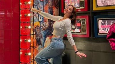 لقطات عفوية.. نسرين طافش تشارك جمهورها لحظاتها الطفولية في الملاهي 