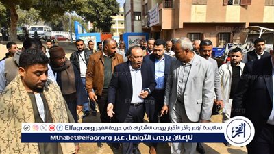 محافظ أسيوط يتفقد مدرستي الإمام علي الإبتدائية ونزلة باقور المشتركة بأبوتيج 
