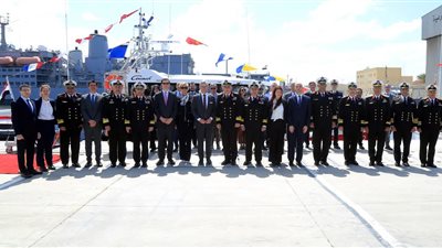 الاتحاد الأوروبي يسلم مصر لنشات بحث وإنقاذ من طراز (SAR-1700)