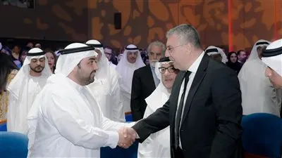 عمرو الليثي يلتقي بصاحب السمو الشيخ الدكتور راشد بن حمد بن محمد الشرقي