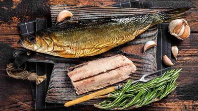 مخاطر الإفراط في تناول الفسيخ والرنجة.. تحذير من الأسماك المملحة في شم النسيم