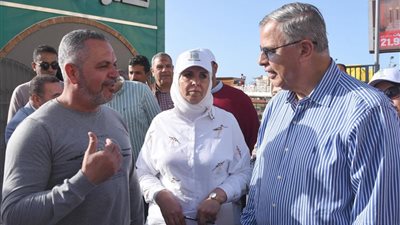 استقبالًا لأعياد الربيع محافظ الإسكندرية يقود حملة مكبرة لمتابعة جاهزية الشواطئ