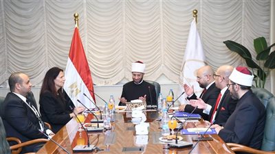 وزير الأوقاف يستقبل وفد هيئة فولبرايت مصر