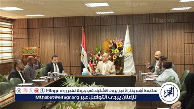 تفاصيل اجتماع مجلس وحدة مكافحة الآفات المنزلية بجامعة أسيوط 